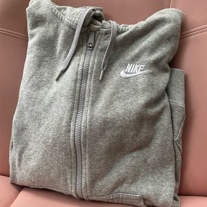 SMALL GREY NIKE ZIP UP